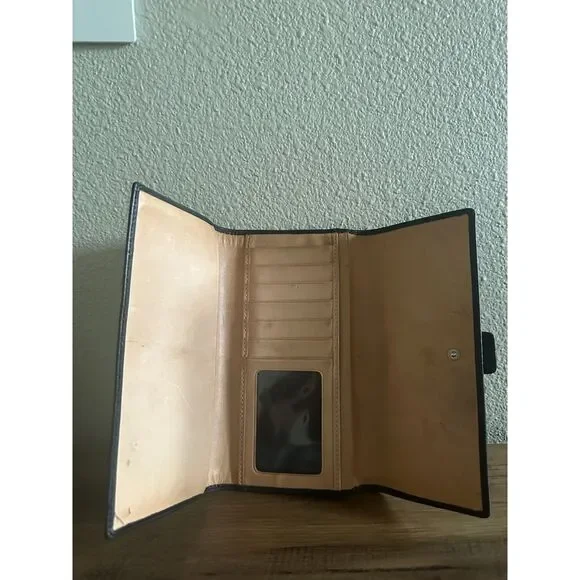 Vintage Coach Black Leather Single Stitch Silver Buckle Tri-Fold Wallet - Picture 10 of 14